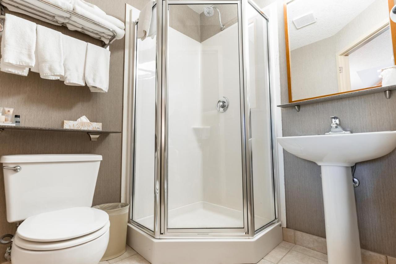 Canmore Inn & Suites Dış mekan fotoğraf