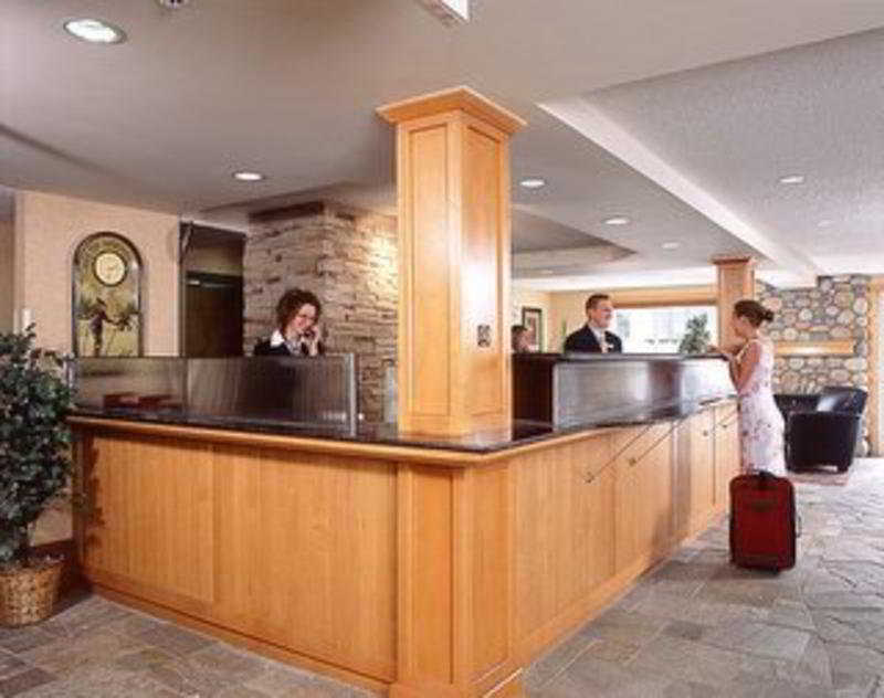 Canmore Inn & Suites İç mekan fotoğraf