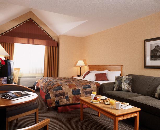 Canmore Inn & Suites Oda fotoğraf